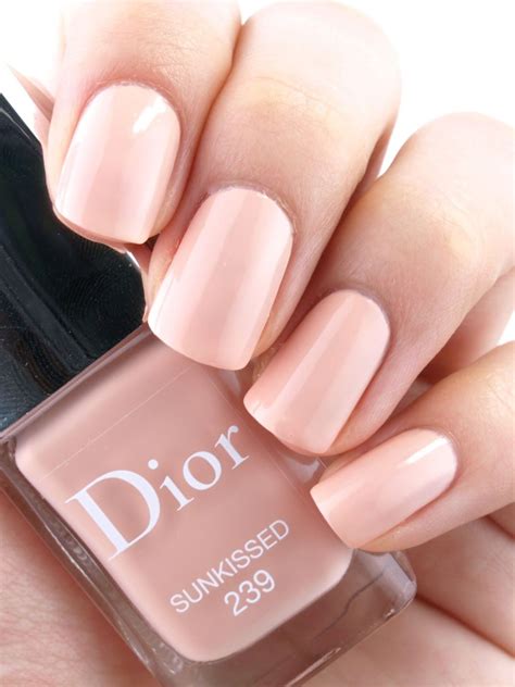 Dior Summer 2015 Tie Dye Collection Nail Polish: Review and 